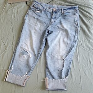 Maurices Distressed Ankle Jeans. A2.